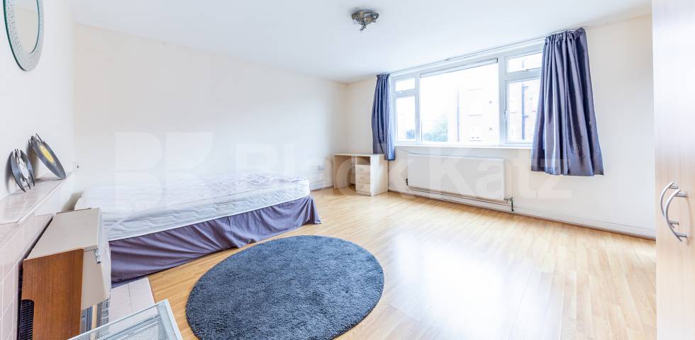 Spacious 3 bed to let in the heart of Camden  Castle Road, Camden